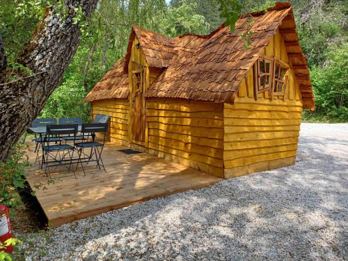 Camping La Ferme De Кастеллан Екстер'єр фото