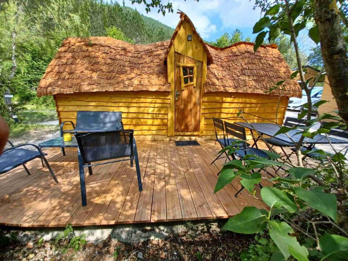 Camping La Ferme De Кастеллан Екстер'єр фото