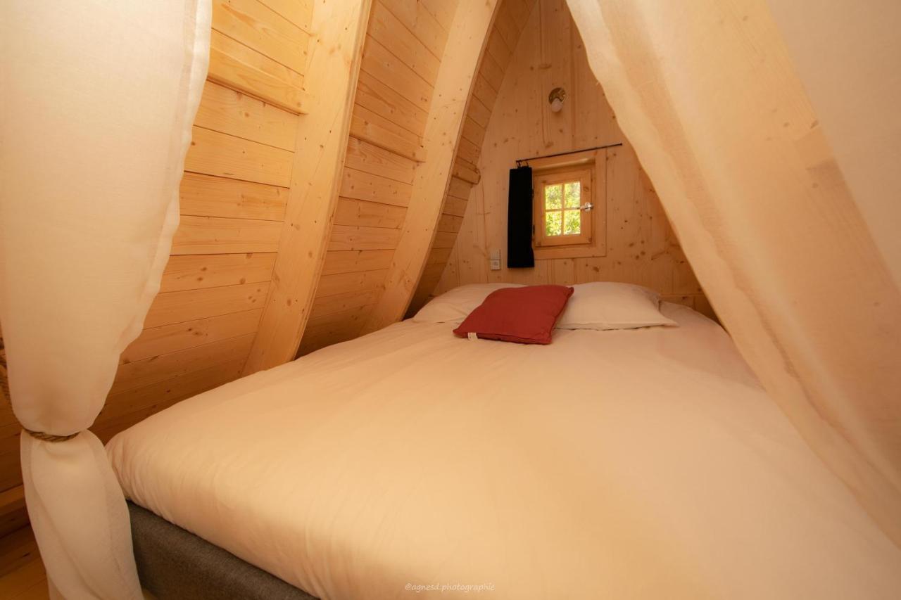 Camping La Ferme De Кастеллан Екстер'єр фото